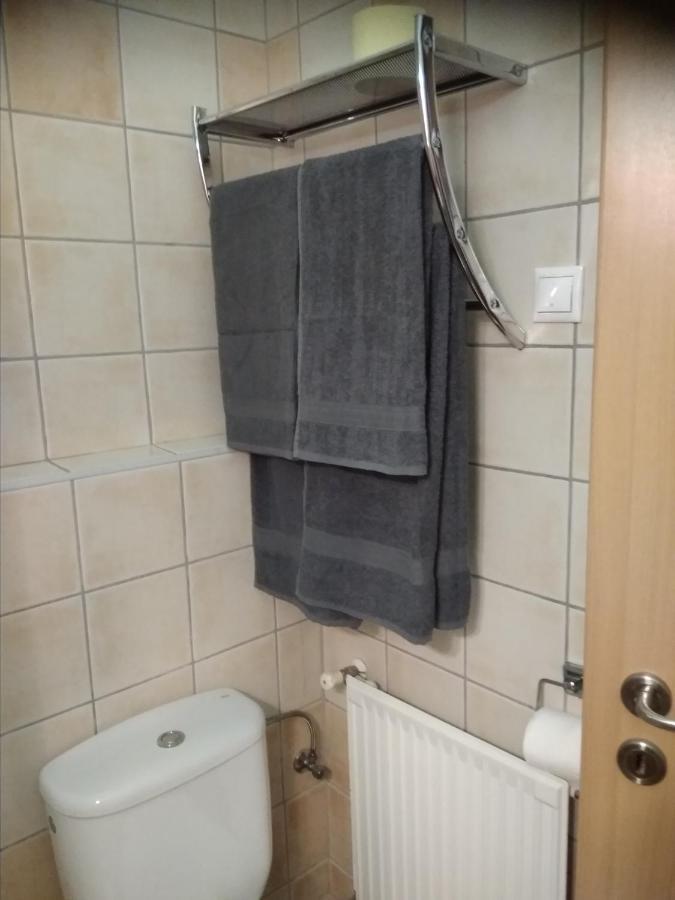 Karospool Apartman ザラカロシュ エクステリア 写真